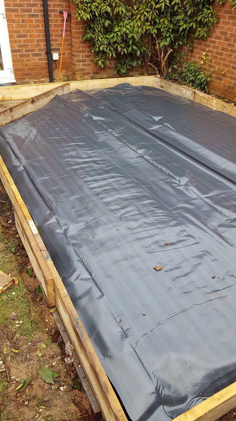 laying concrete