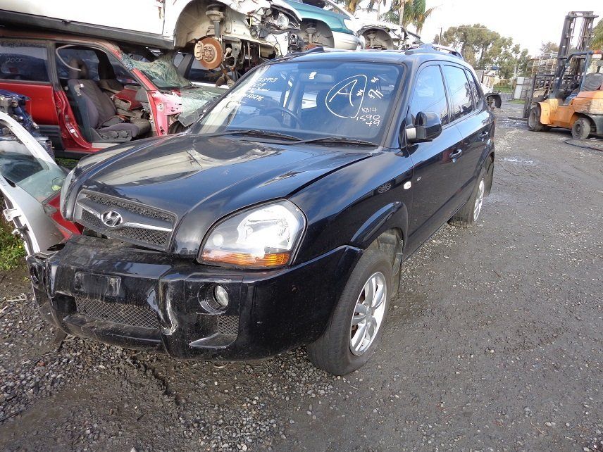 STOCK NO. 8225 2010 HYUNDAI TUCSON CITY WAGON AUTO 4 CYL PETROL