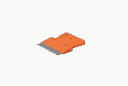 windshield-crack-repair-razor-blade-holder