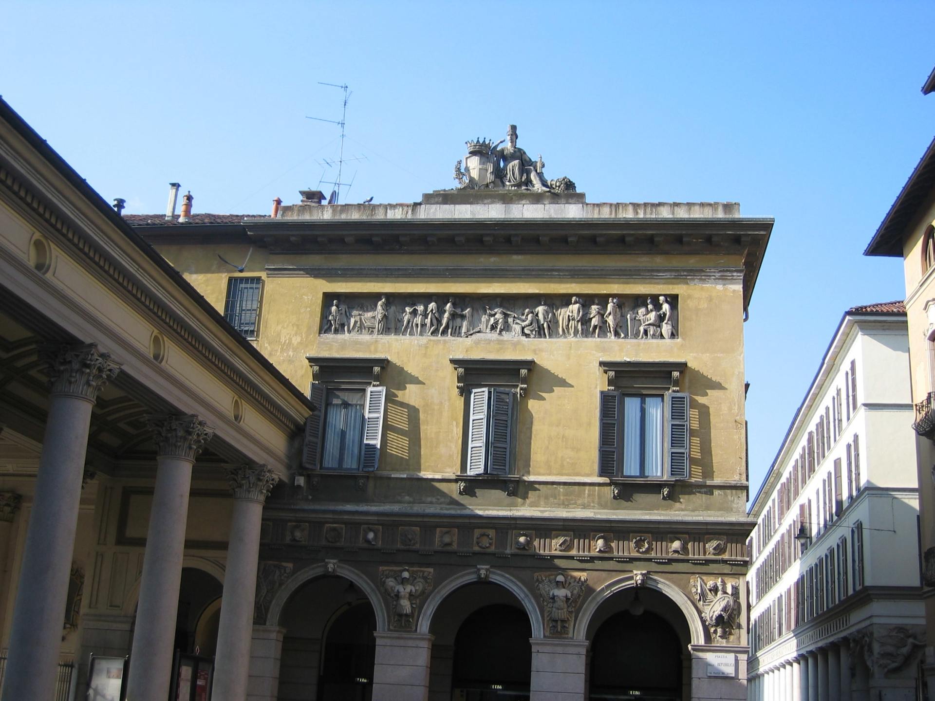 Ristrutturazione facciata Storica prima dell'intervento