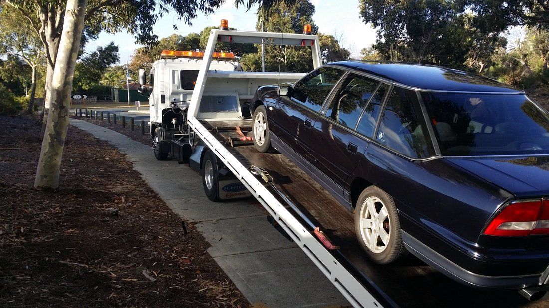 tilt tray towing