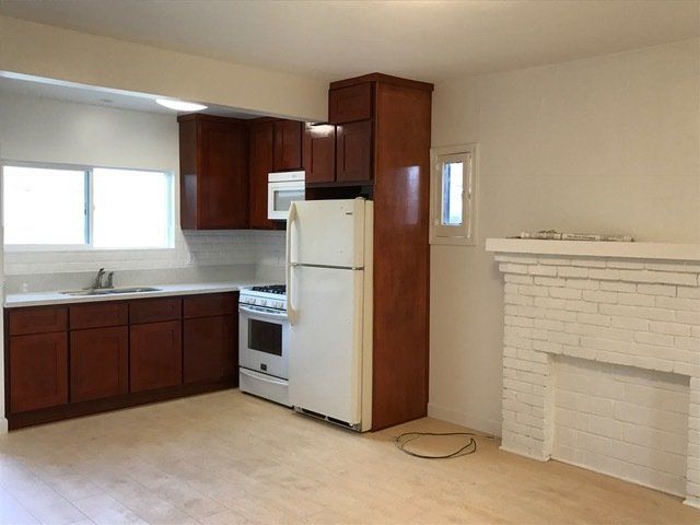 1230 West 37th (duplex downstairs)