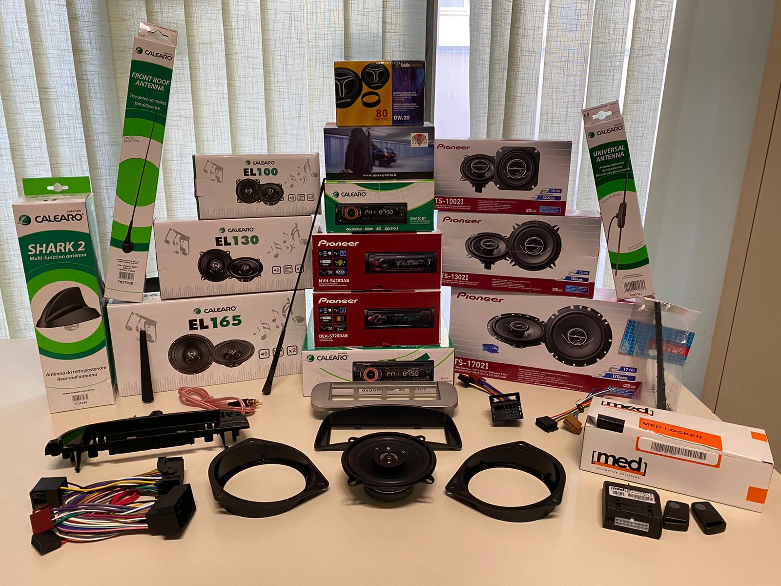 ricambistica auto e accessori stereo