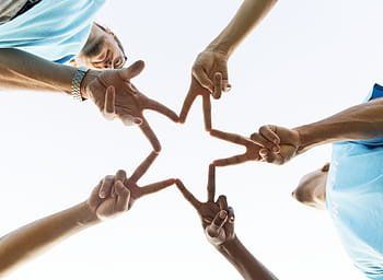 star made of fingers