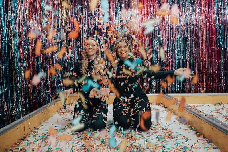 Photo Booth with confetti