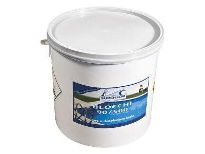 Secchio bianco con etichetta 