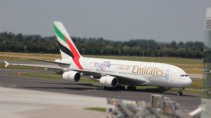 Mit dem Flugzeug zur Kanzlei in Paderborn