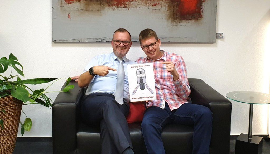 Rechtsanwalt Martin J. Warm war zu Gast beim Podcast