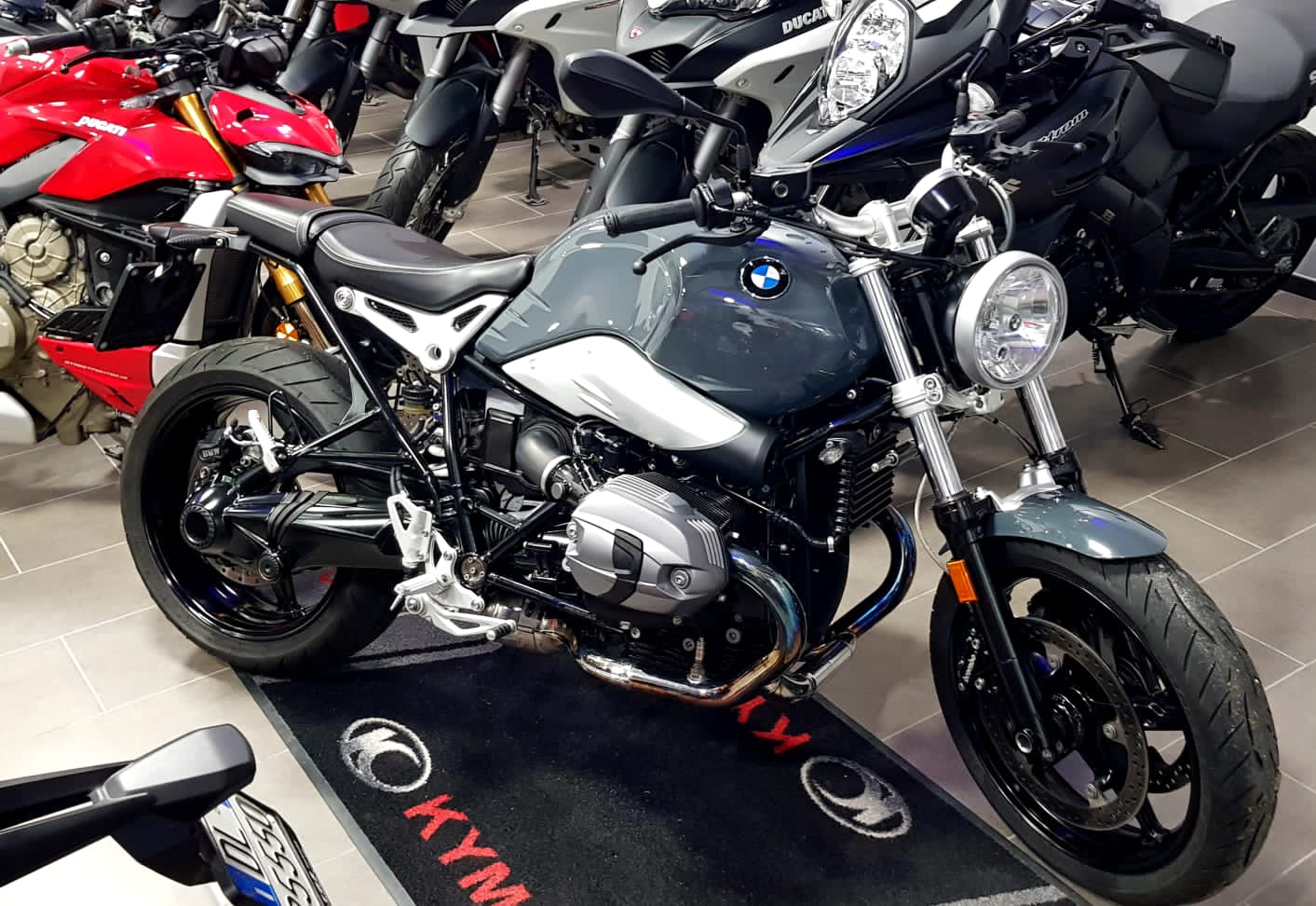 moto kawasaki