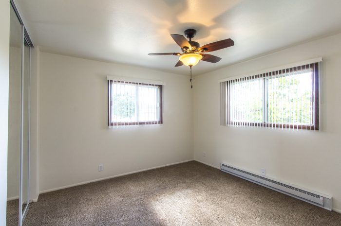 Bedroom (2)