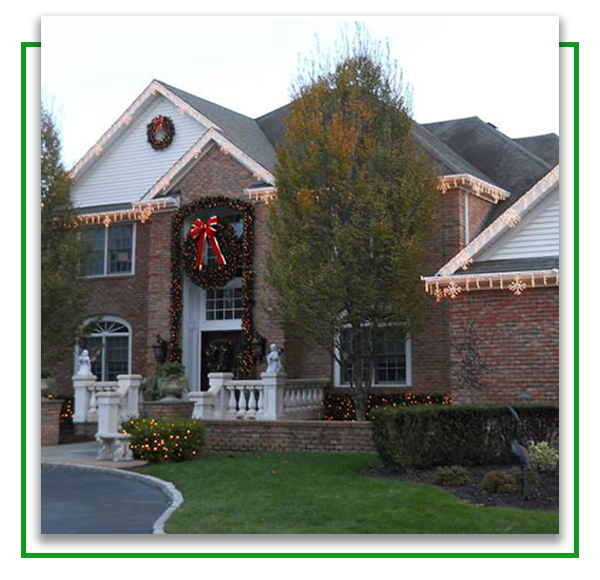 Holiday Decorating | Giannini Landscaping - Lindenhurst, NY