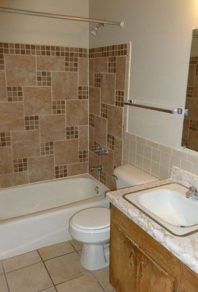 5600 Apartments Bathroom