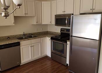 Kitchen - Apartments in Essex Junction, VT Kitchen - Apartments in Essex Junction, VT