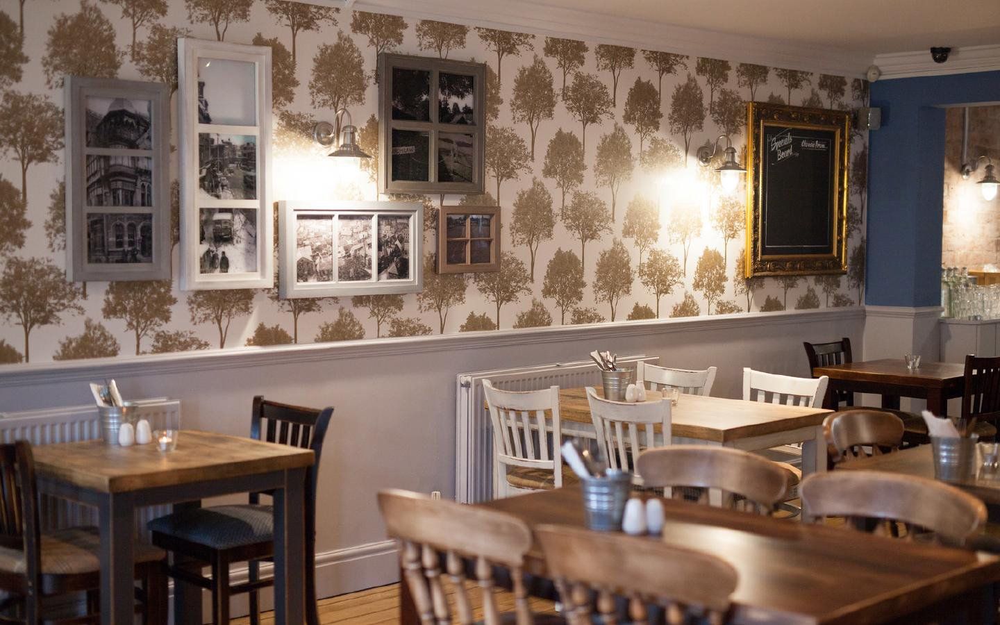 restaurant