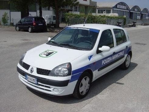 Auto decorata