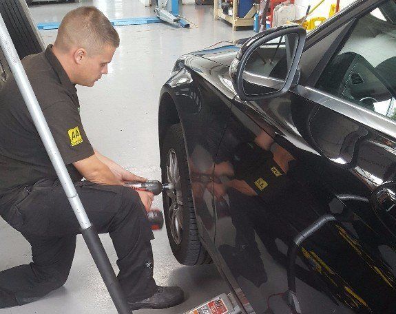 tyre fitting