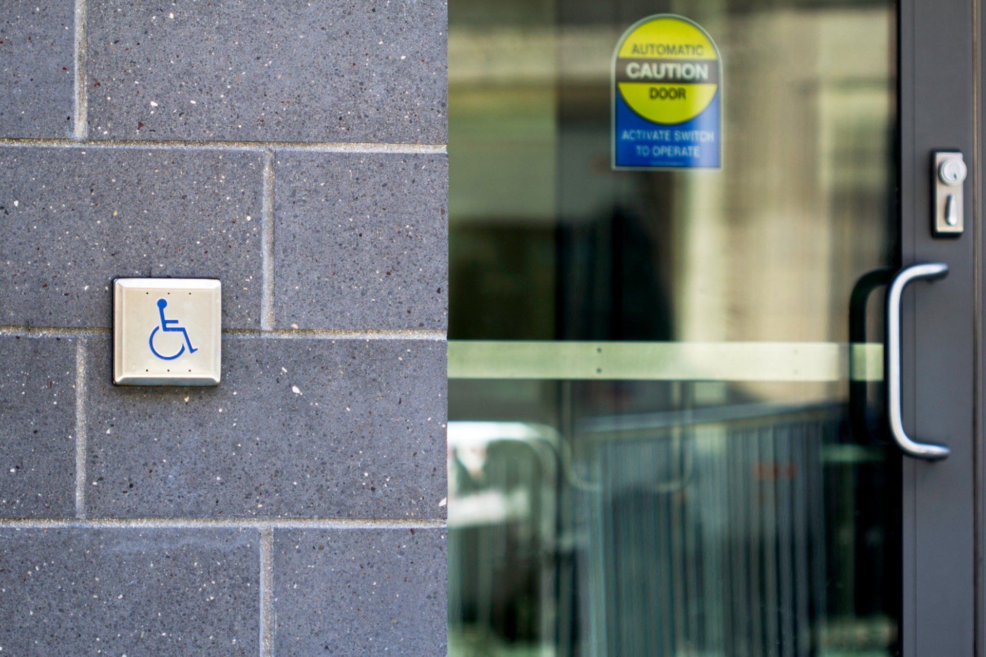 ADA Handicap Door — Chicago, IL — push button handicap