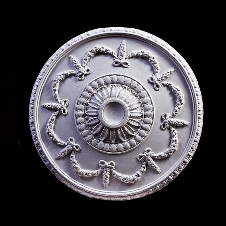 Ceiling rose 46cm
