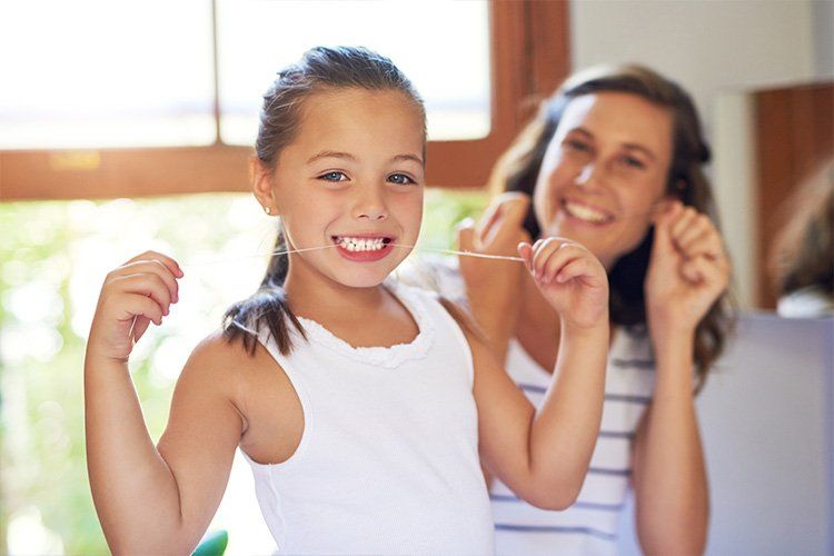 How to Floss Your Teeth