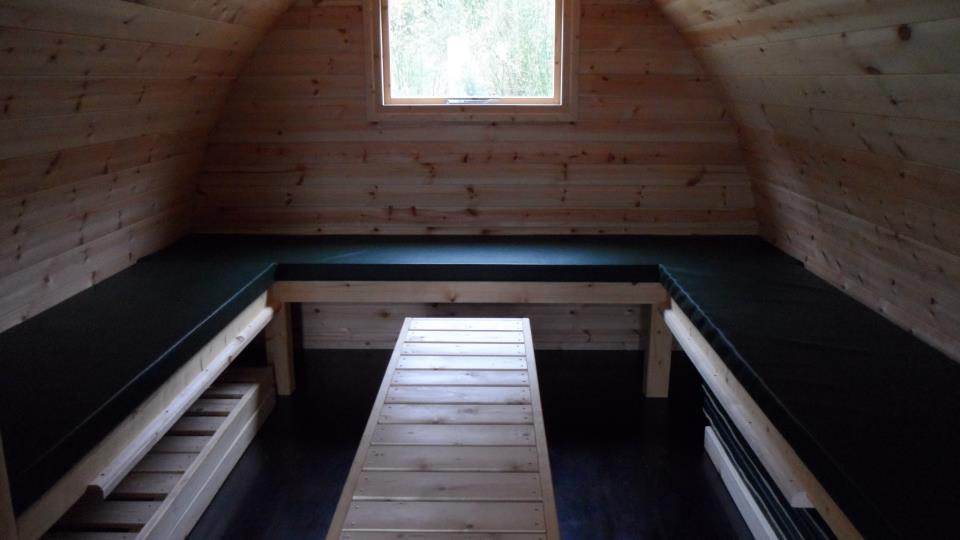 Bonnys Log Pod CampingNI