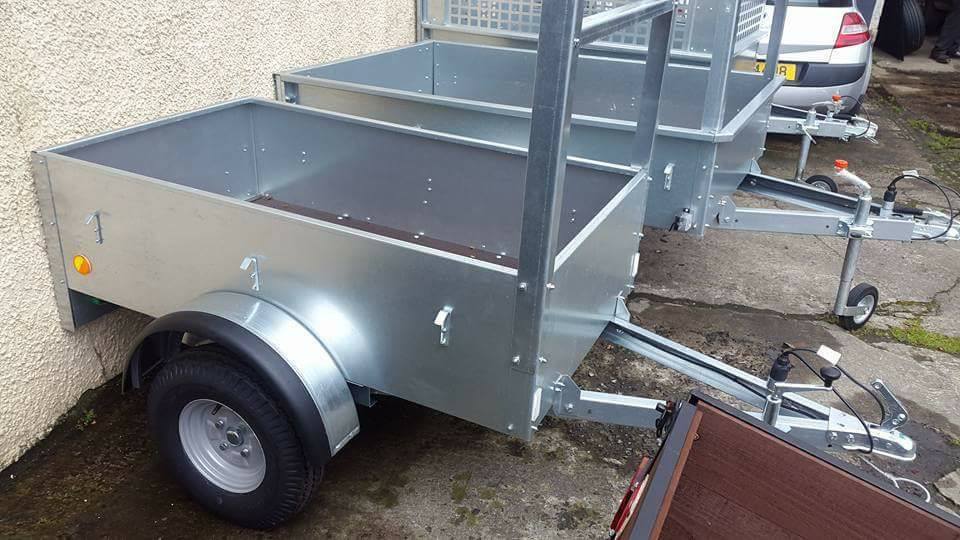 Tommy Towbar trailers campingni