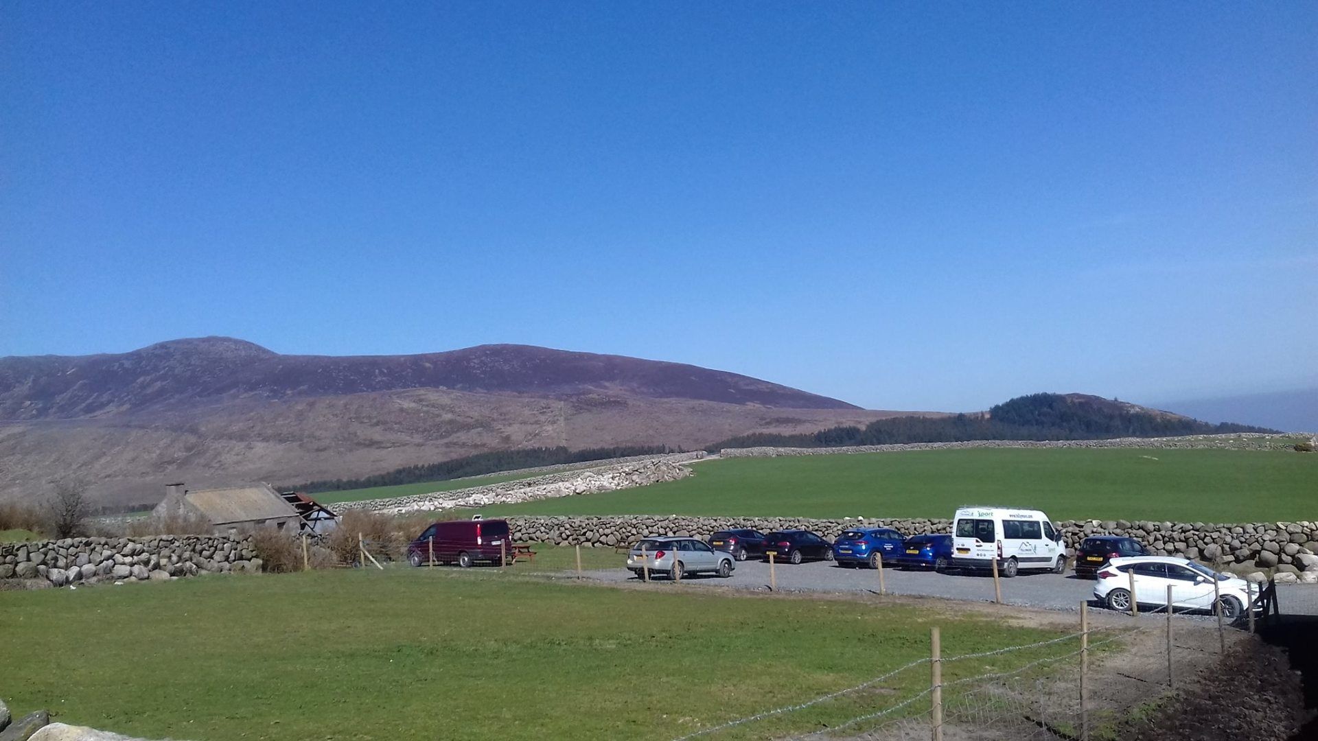 Annalong Carricklittle Camping Site CampingNI