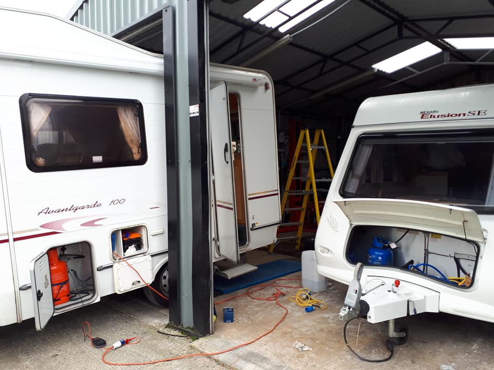 6d leisure hire and service campingni
