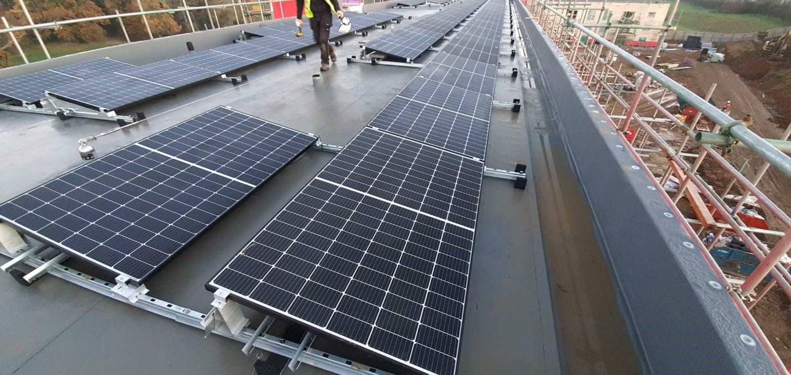 luton solar panels
