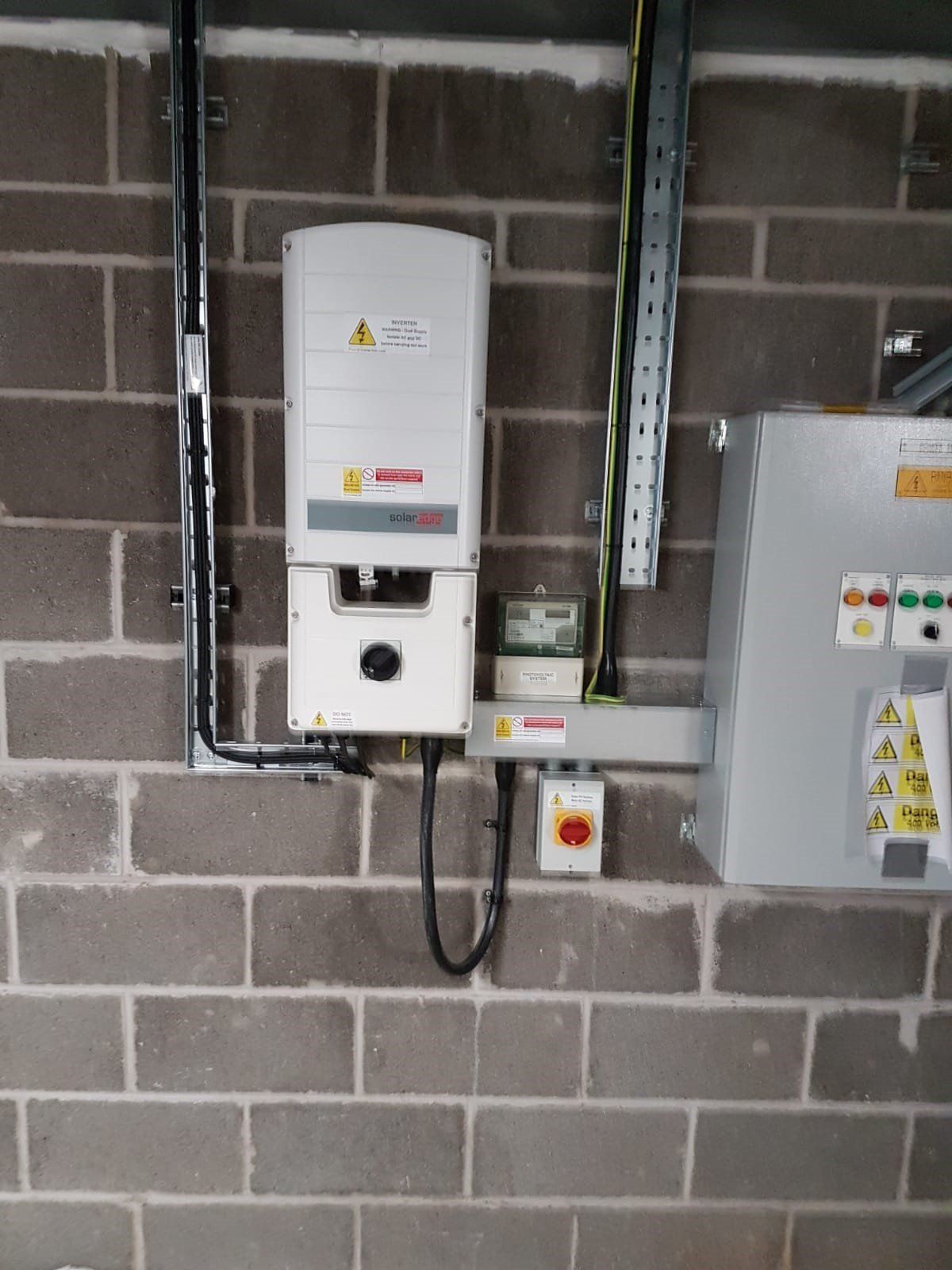 solar edge solar inverter