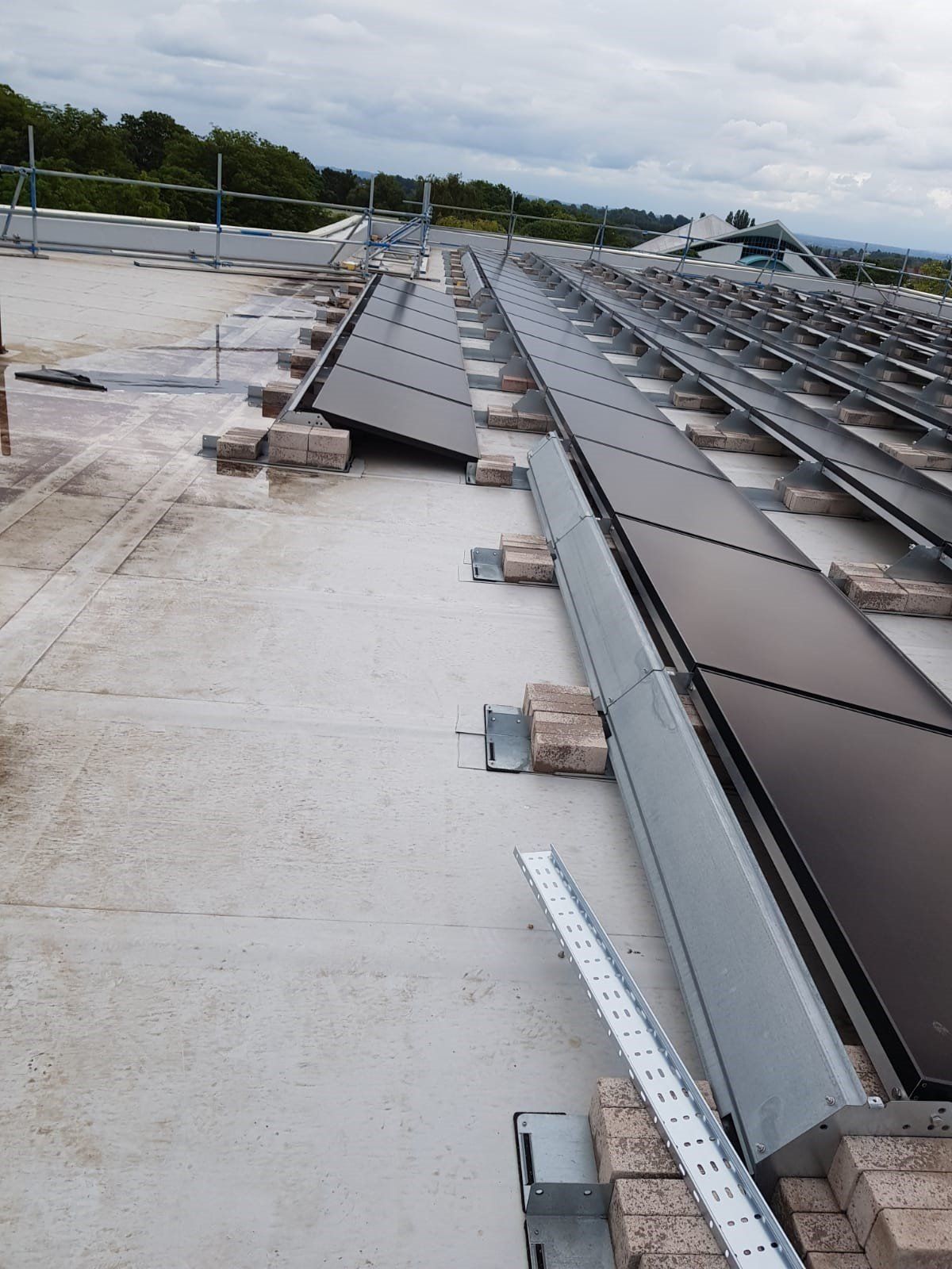 yale college wrexham solar panels