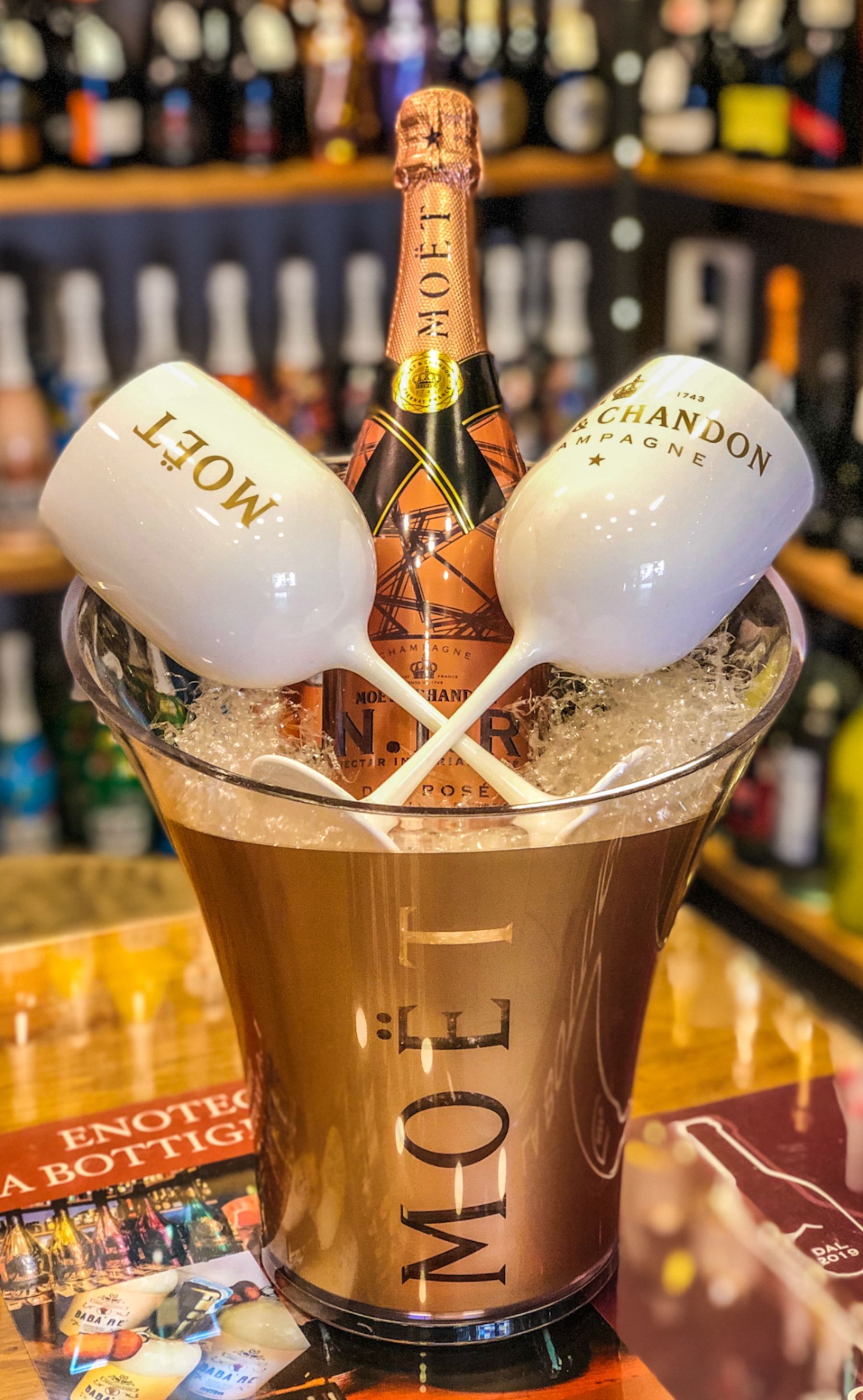champagne Moet