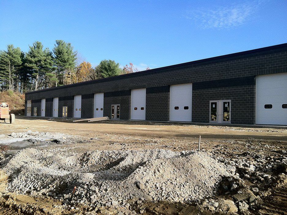 garaga garage door