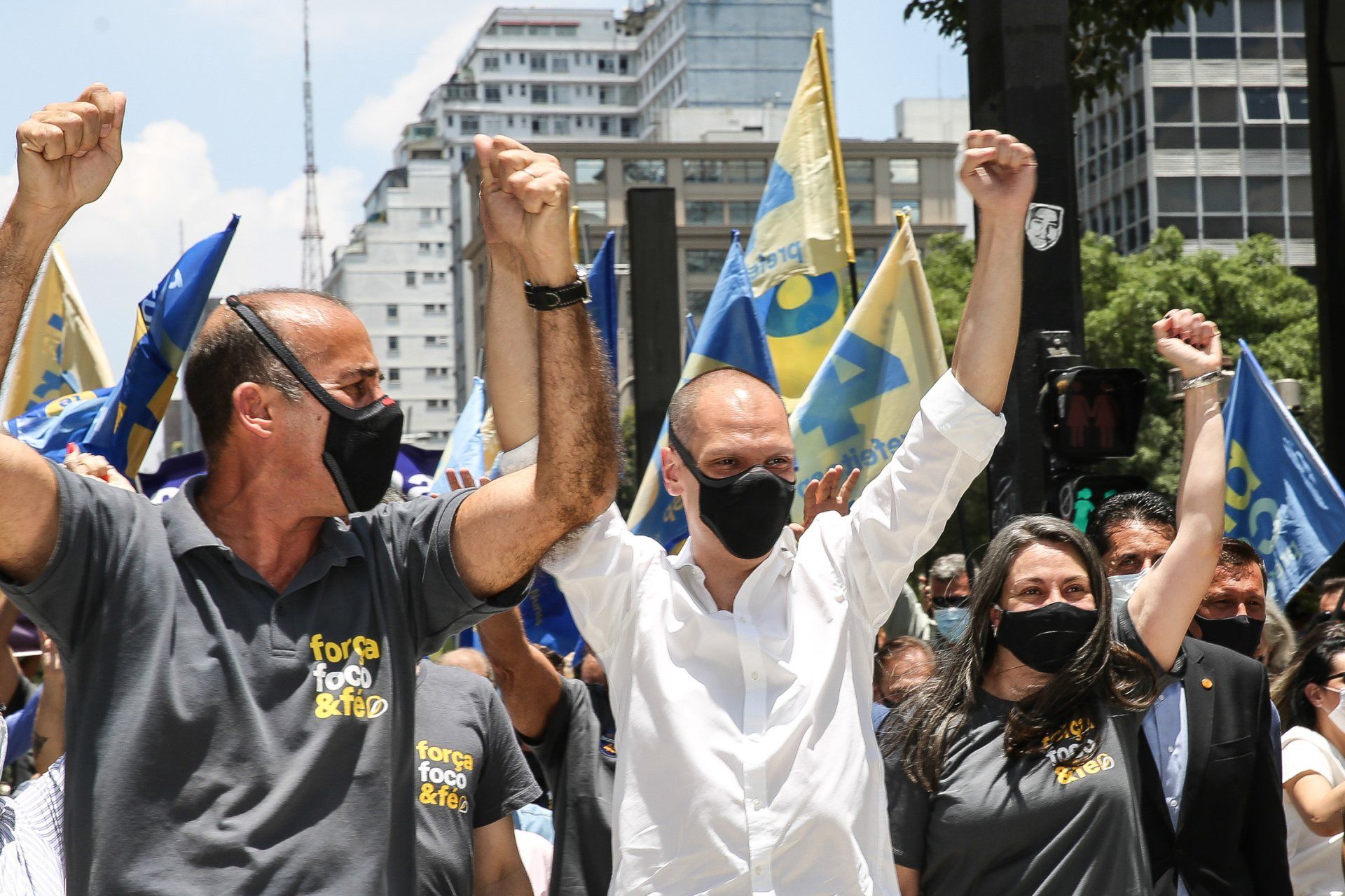 Bruno Covas anuncia que renda básica emergencial será paga em única parcela