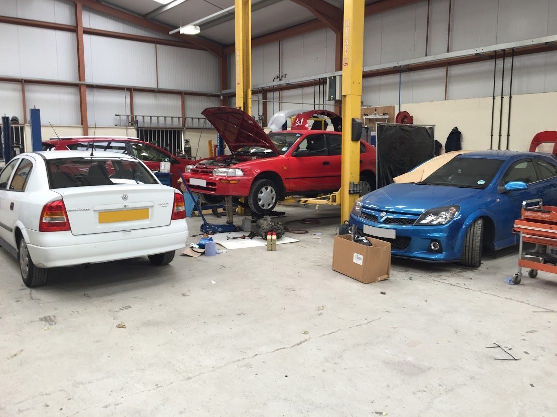 Accident repair centre
