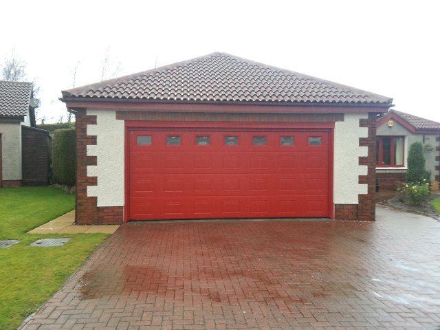 Residential garage doors