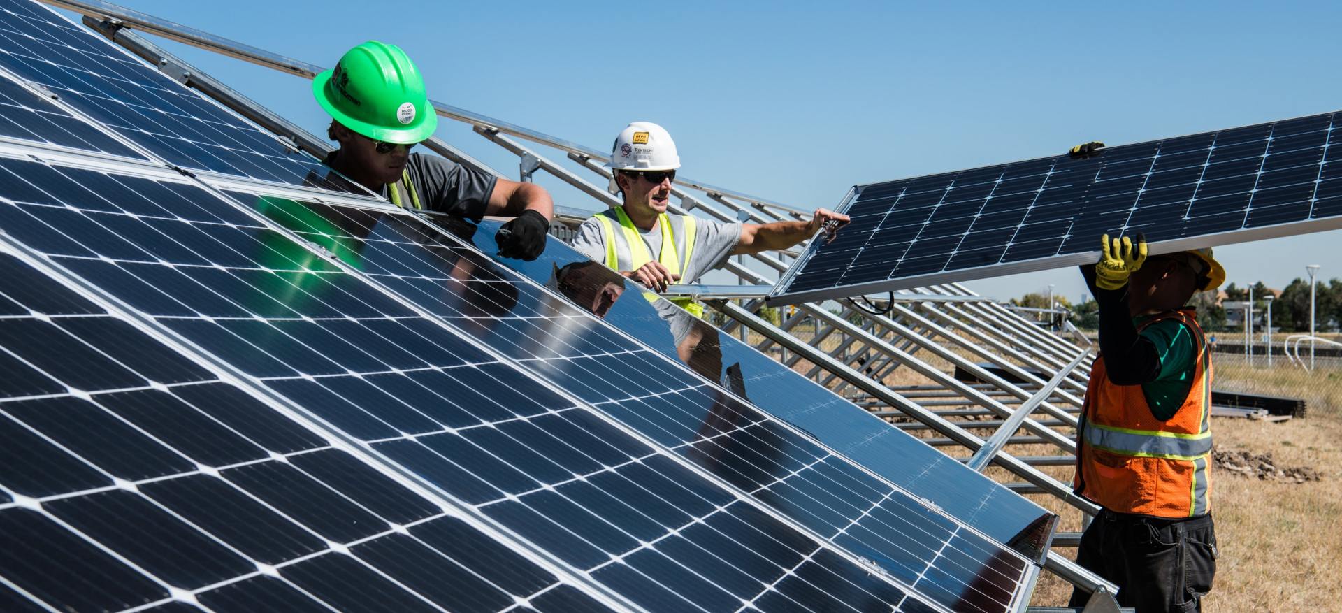 Men installing solar panels in Toowoomba