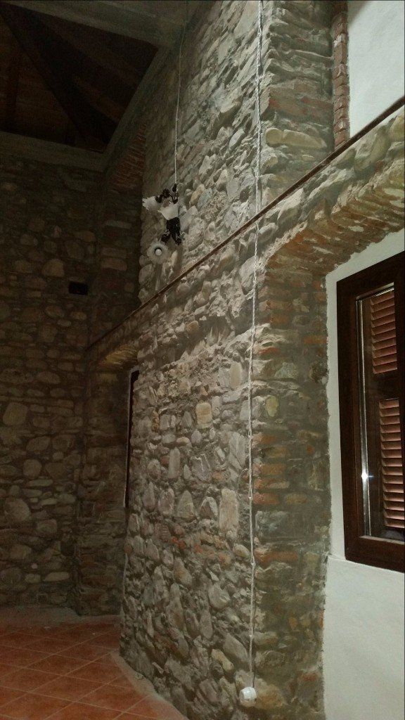 Impianto Elettrico in Treccia di Seta e Ceramica