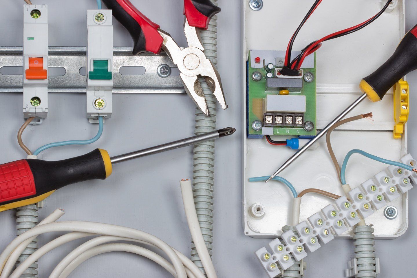 Impianti Elettrici