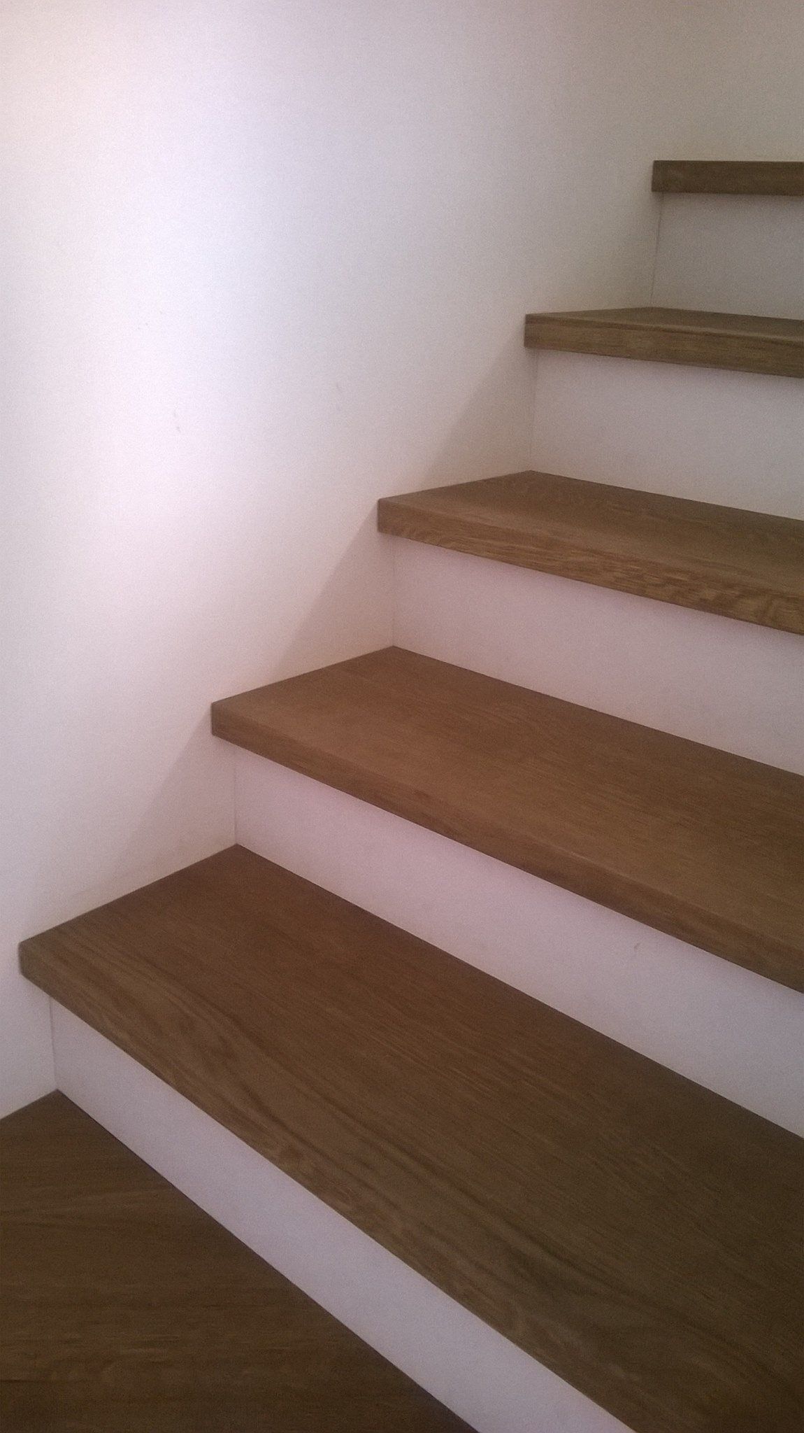 Habillage escalier béton