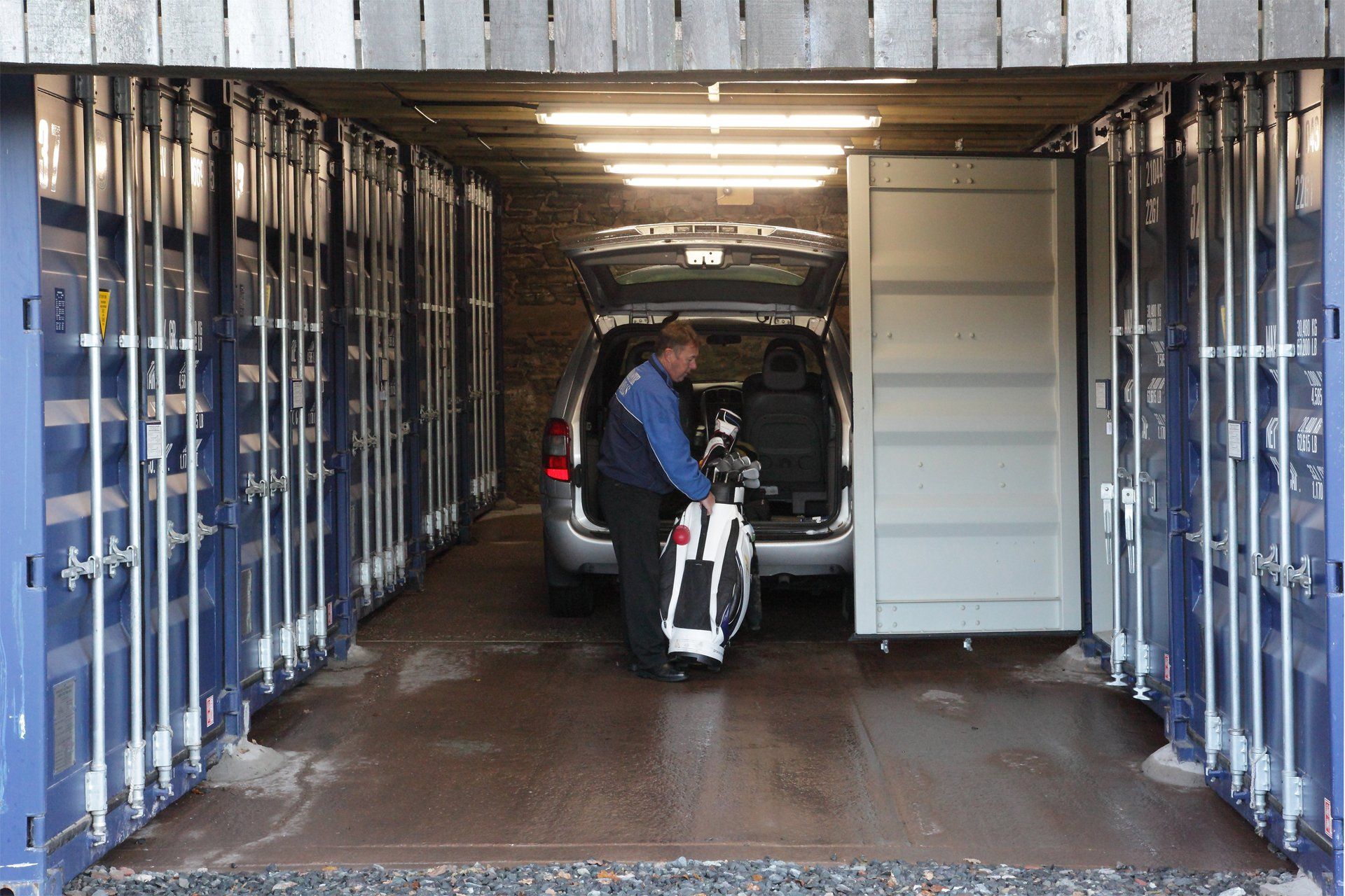 car items being unloaded
