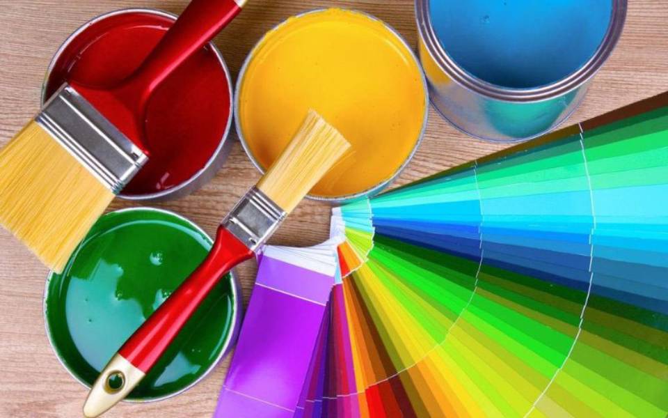 Colori e vernici per la casa
