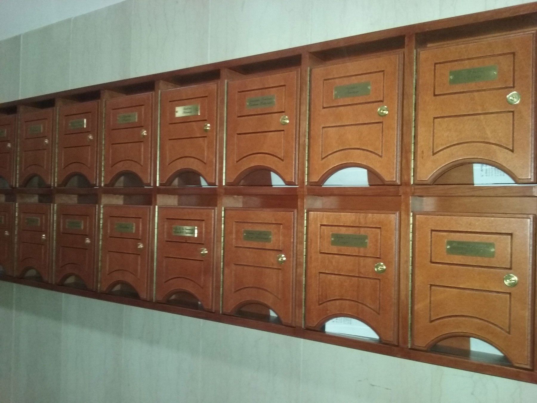 cassette postali in legno
