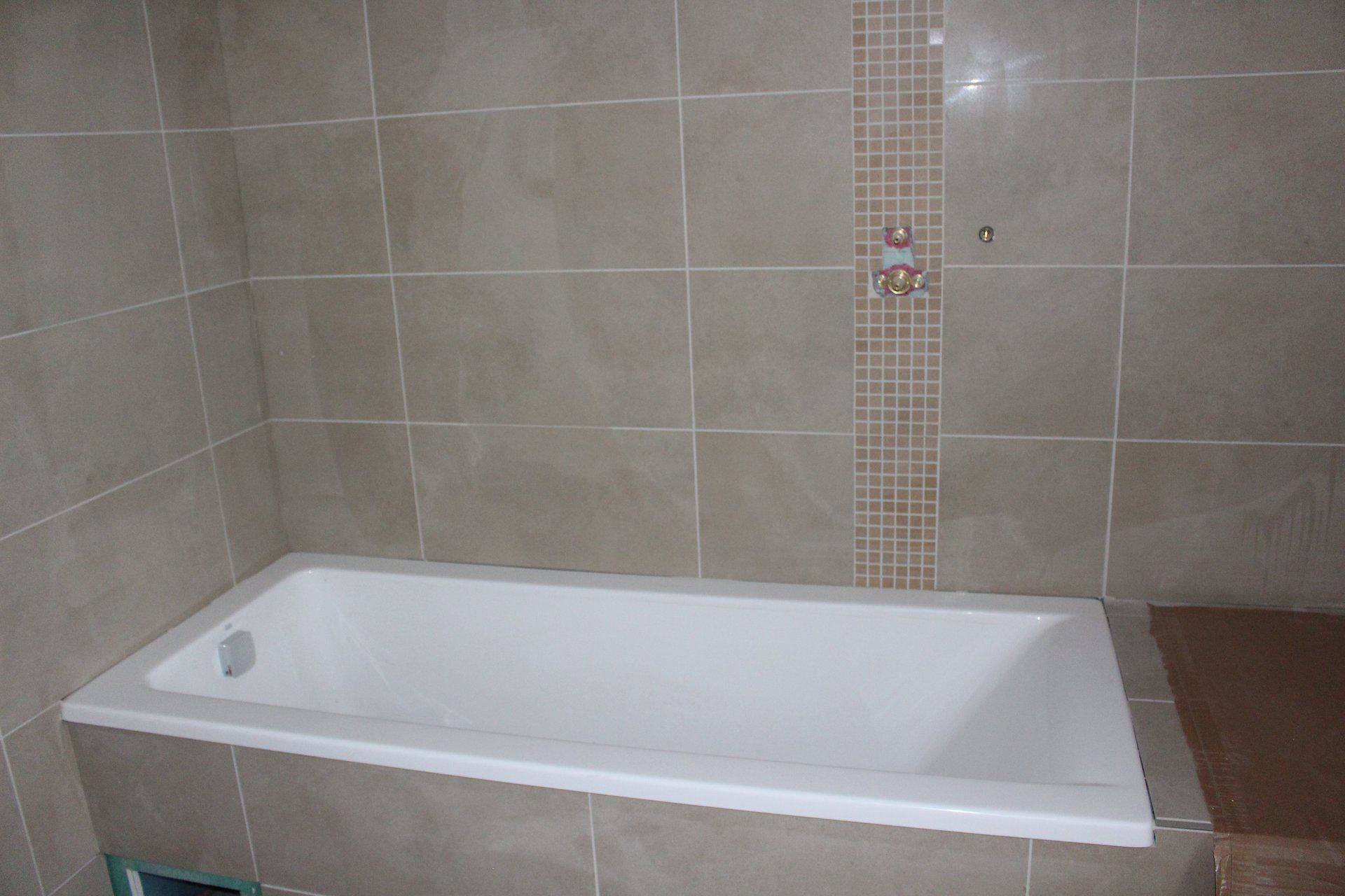 Bathtub