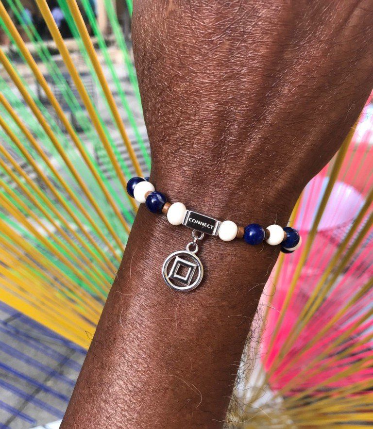 Connect bracelet
