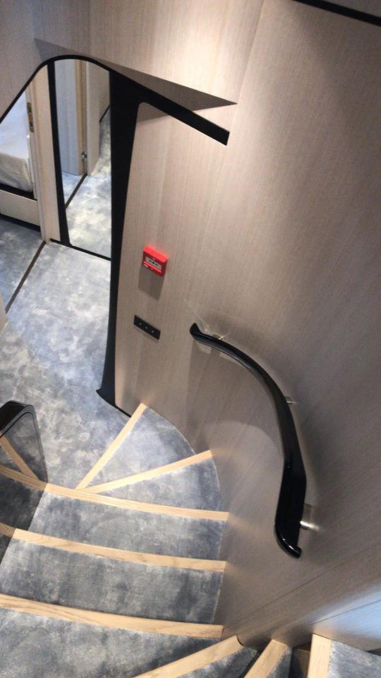 Scale in legno da interni per imbarcazioni