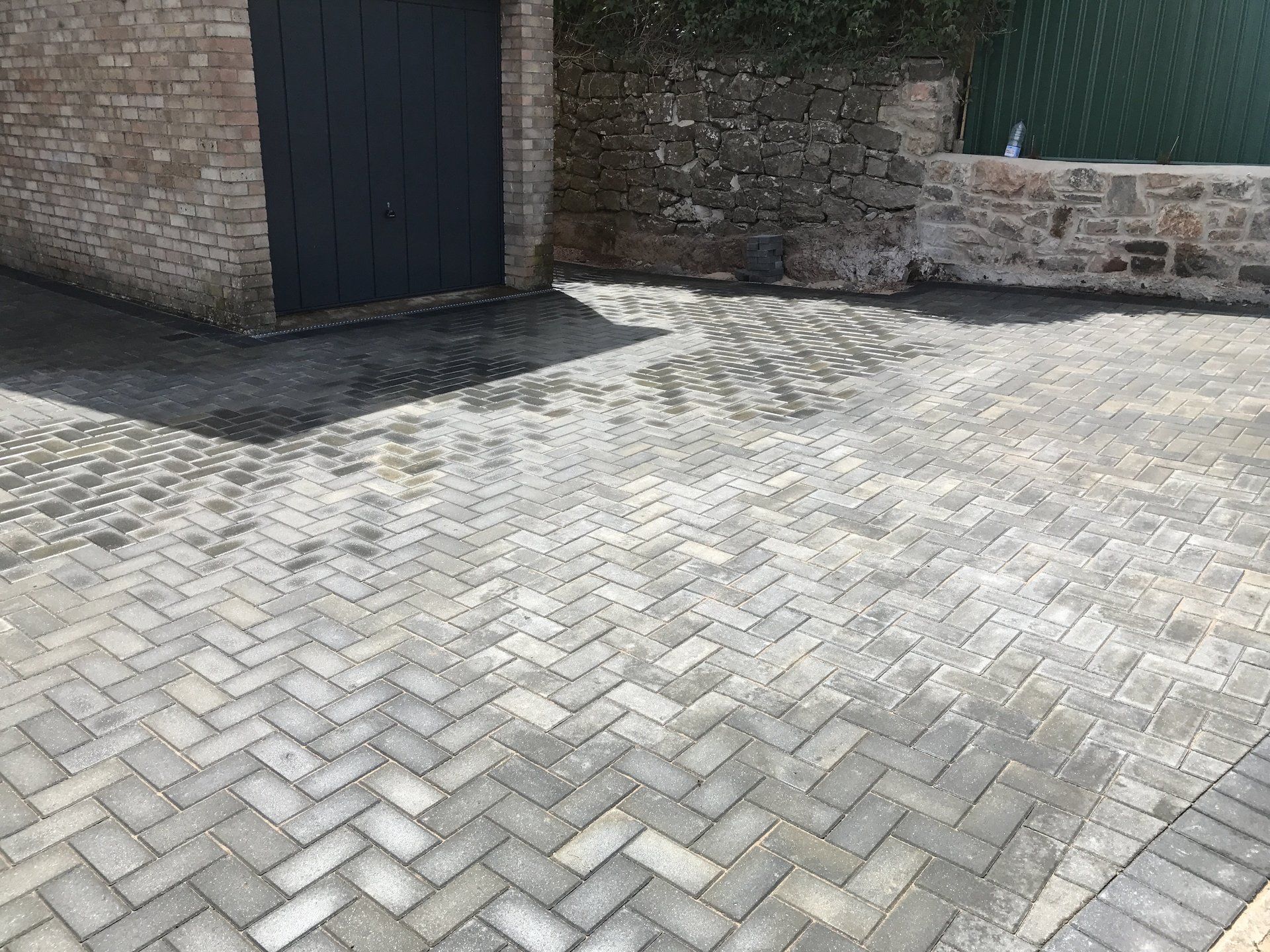 paving