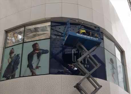 Glass windows