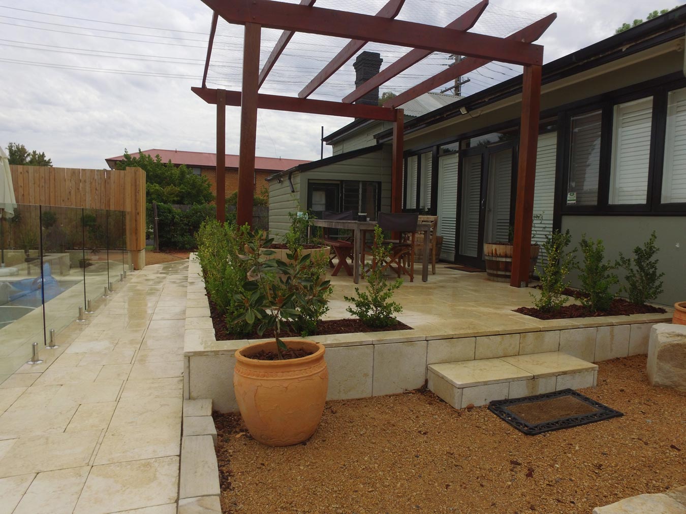 residential-landscaping balcony