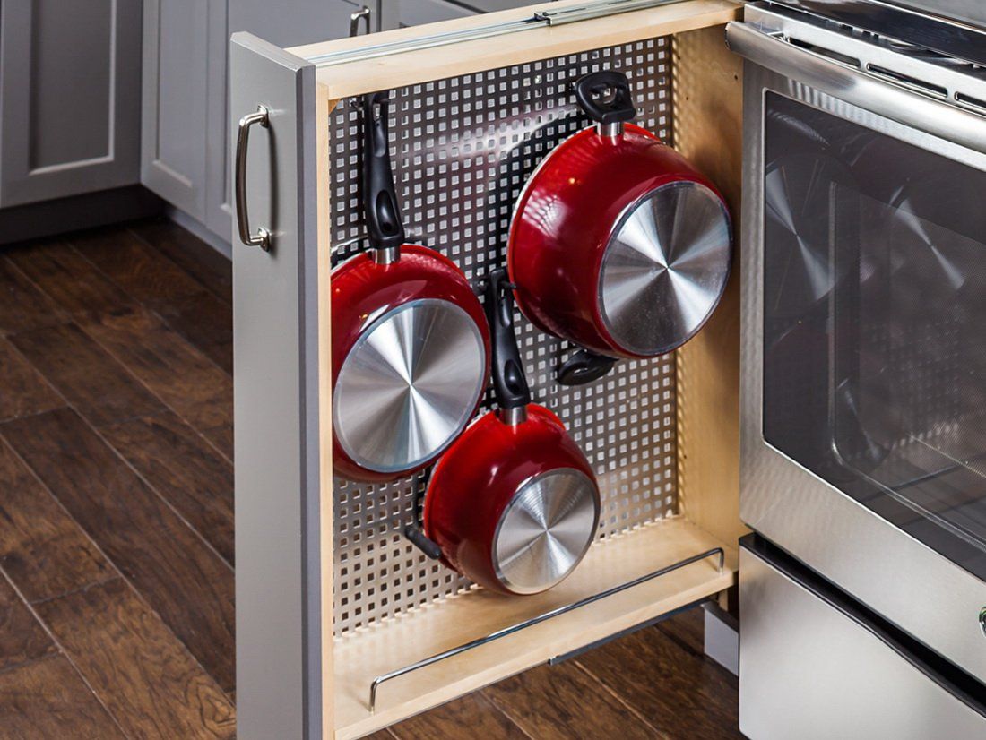 Sliding Organizer of Pans in Kitchen