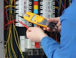Pictures of Electricians in Arkansas